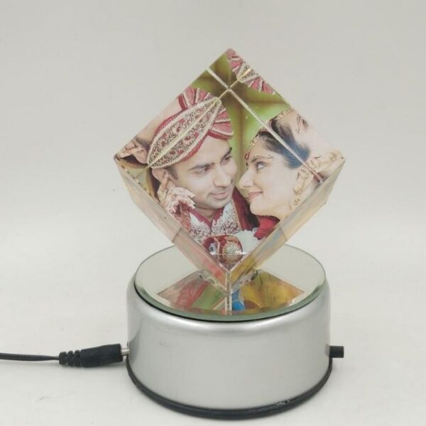 Personalized Rotating Crystal Cube