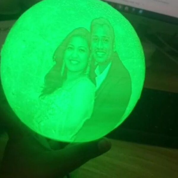 Personalized Multicolor 3D Moon Lamp  (with remote)